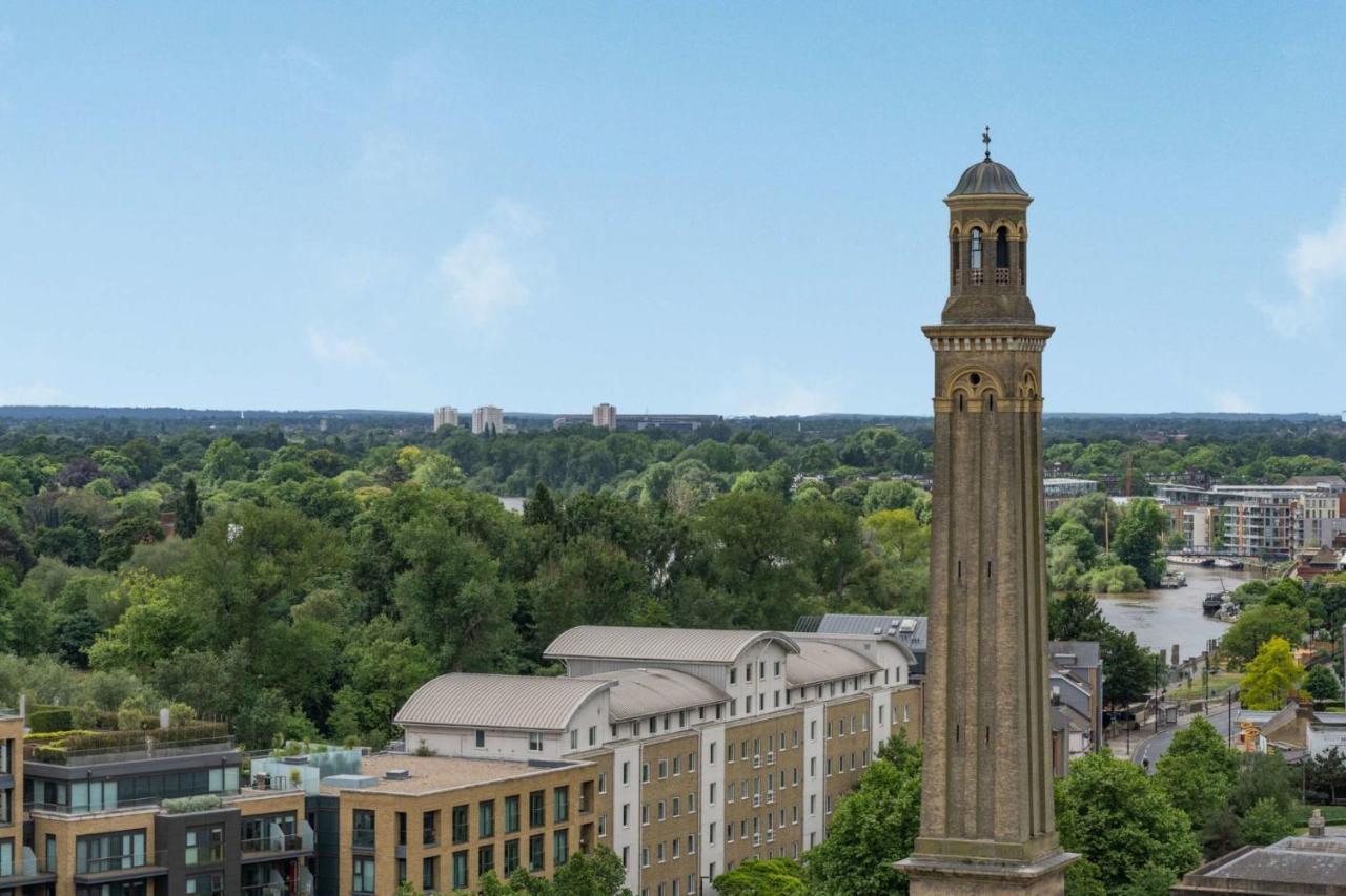 Modern Apartments In Brentford 2 Minutes Walk From Kew Bridge Exterior photo